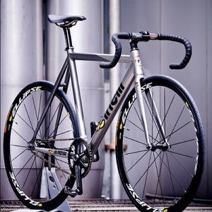 Meet your Posher, Nicolas